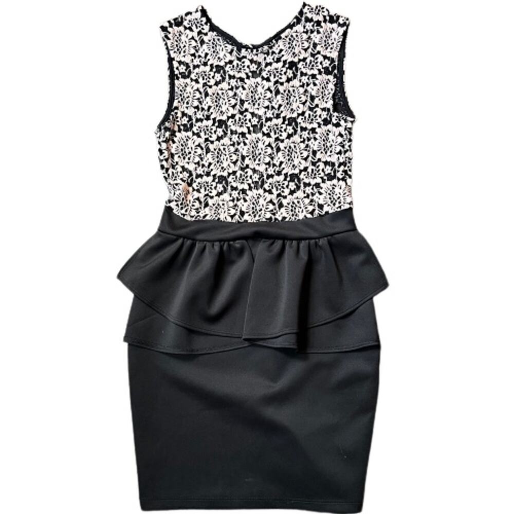 Love Culture Women’s SM peplum lace mini dress
